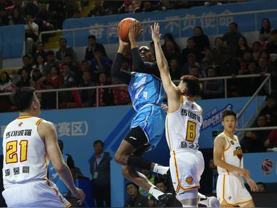 江苏队连续两场胜利,士气高涨 江苏队连续两场胜利,士气高涨