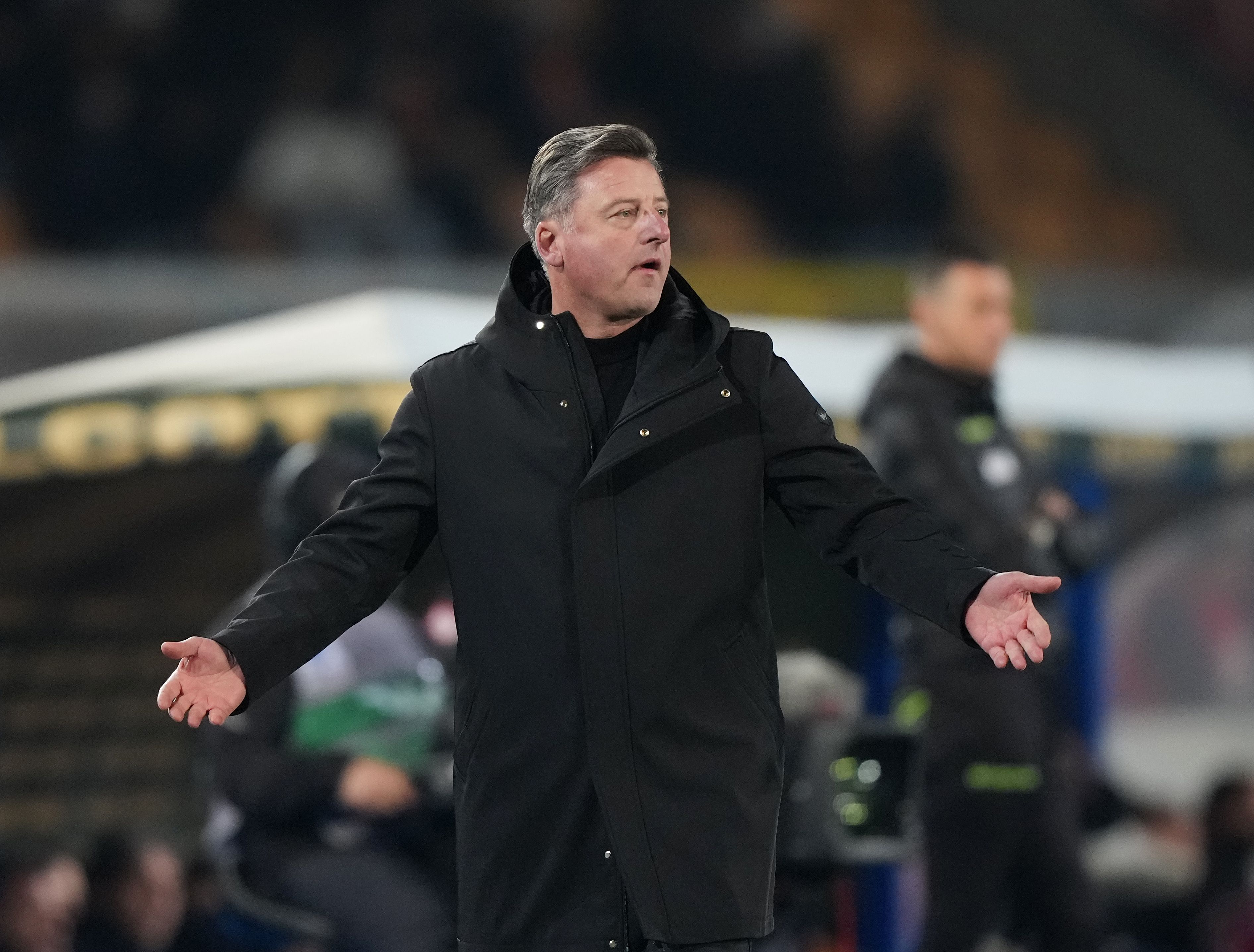 乌迪内斯防守如铁，瞄准保级大计