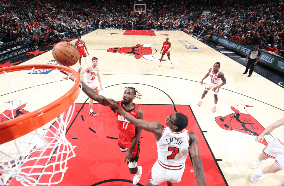 火箭大胜骑士取得五连胜