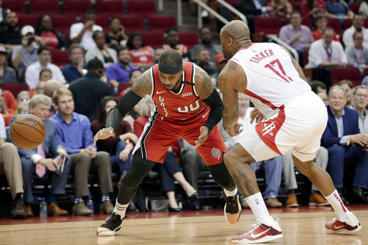 火箭输给开拓者，季后赛形势堪忧