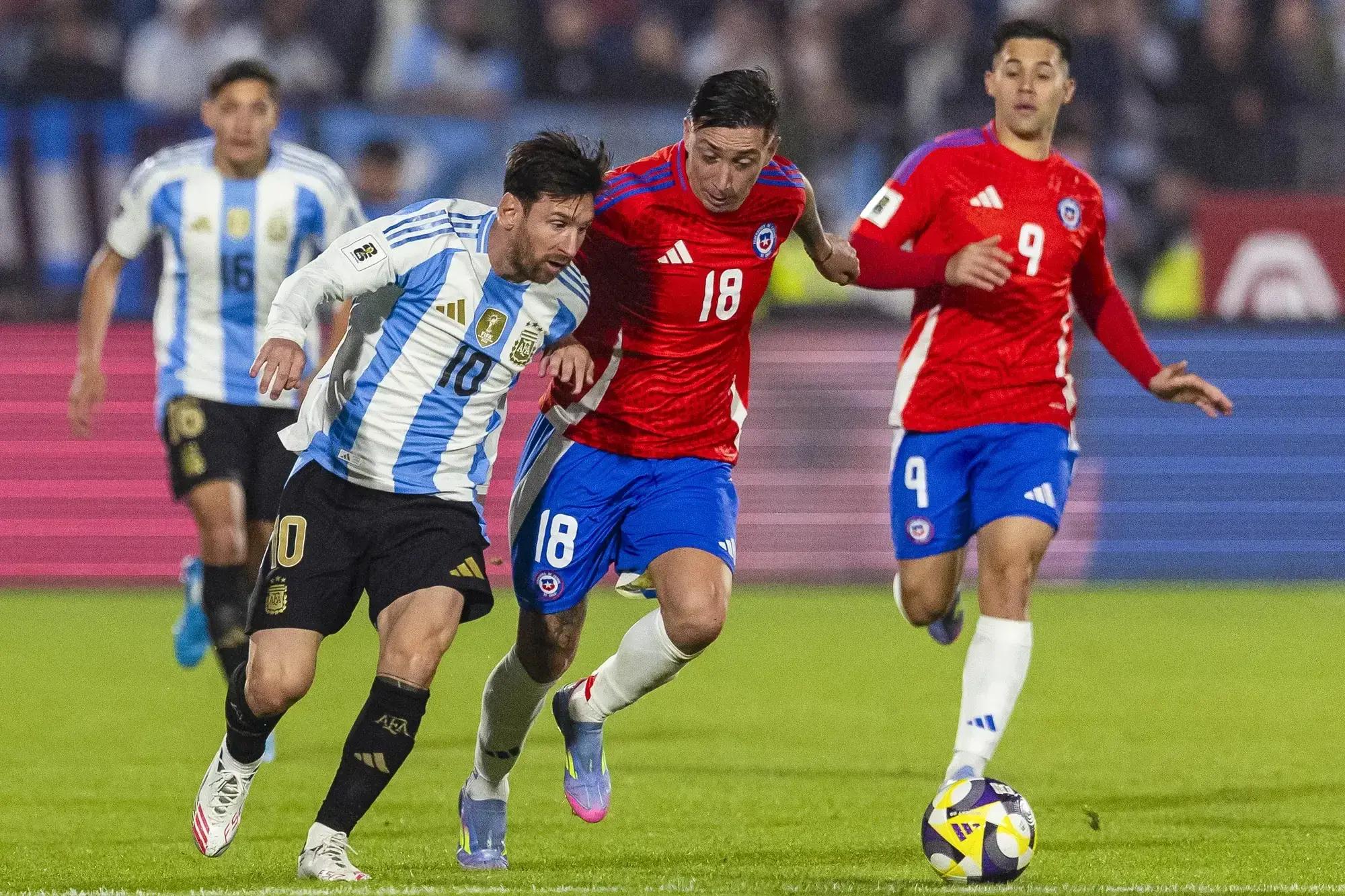 阿根廷欧洲杯前最后一次热身赛3-0完胜危地马拉