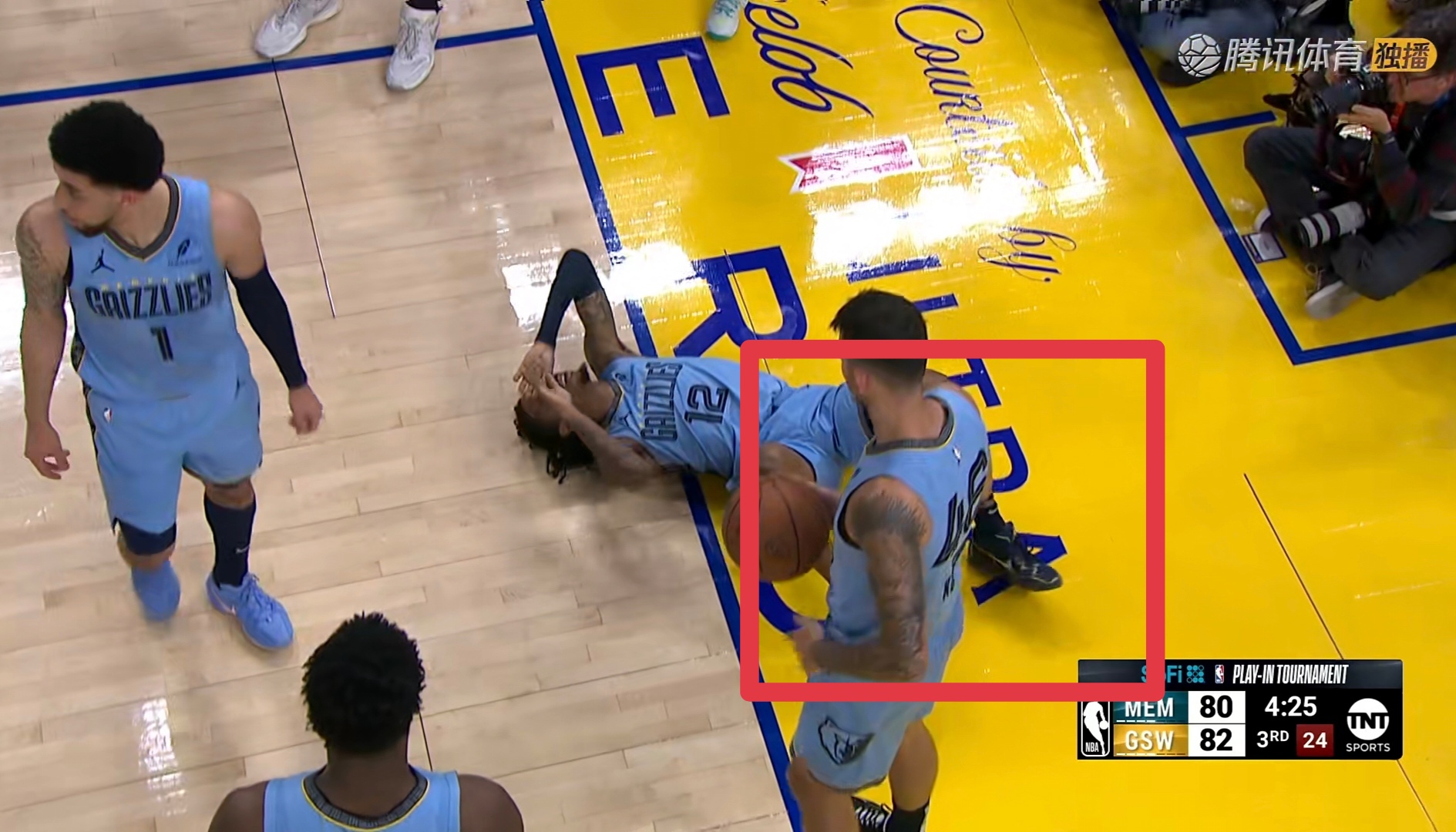 灰熊大胜老鹰，小利昂纳德表现出色