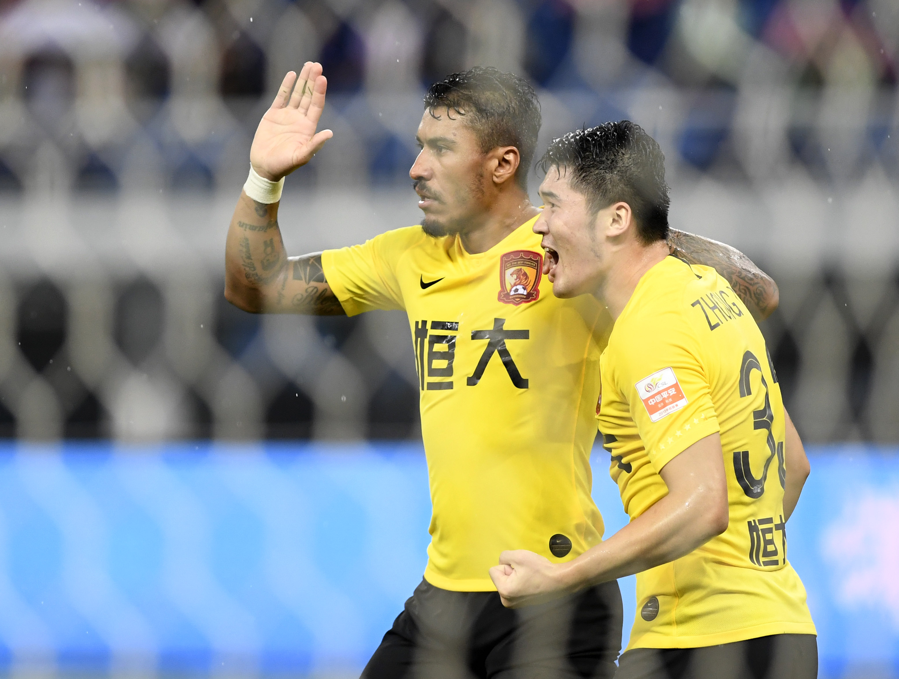 2021赛季中超第一阶段竞赛结束，广州恒大获得冠军