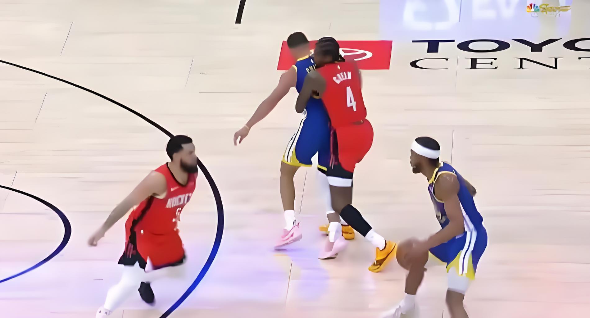 勇士遭遇四连败，库里状态低迷