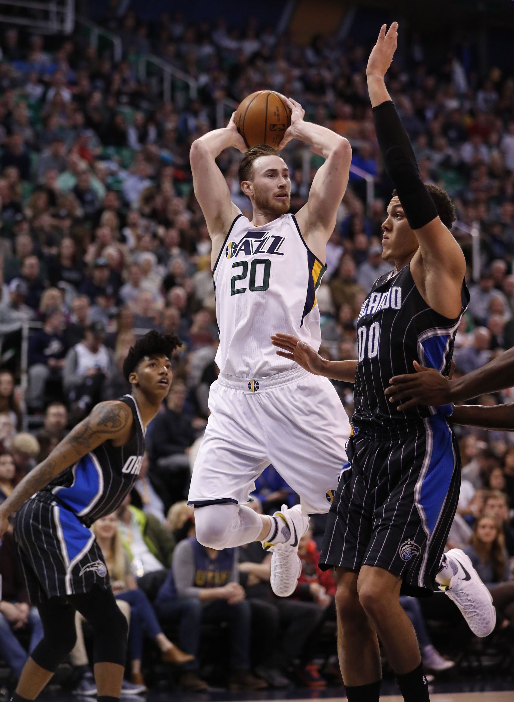 凯尔特人力克骑士，海沃德砍26分