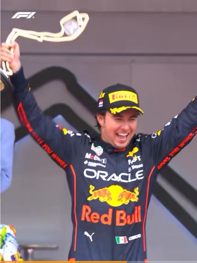 关于红牛车队横扫哈斯车队，佩雷兹关键制胜的信息